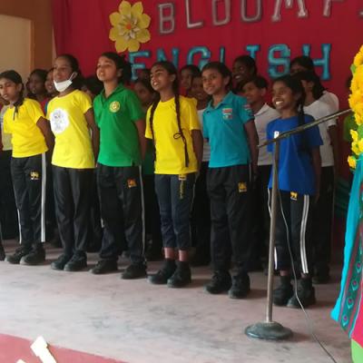 Bloom Field / English Camp 2021 First Day